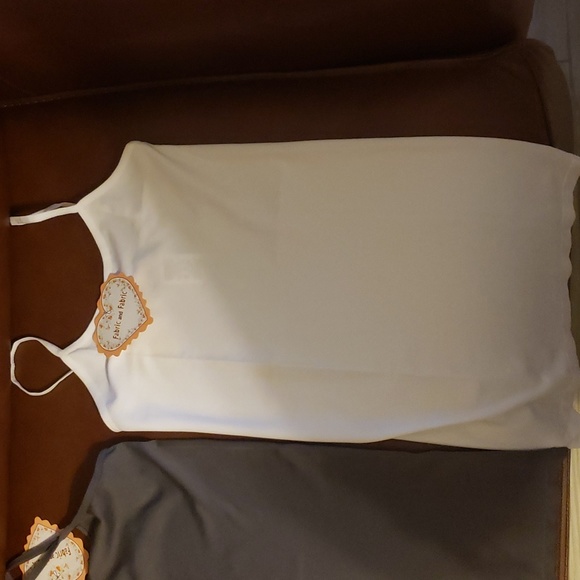 NWT 4 pack of neutral spaghetti strap tank tops. Dark brown,  gray, light brown - Picture 5 of 5